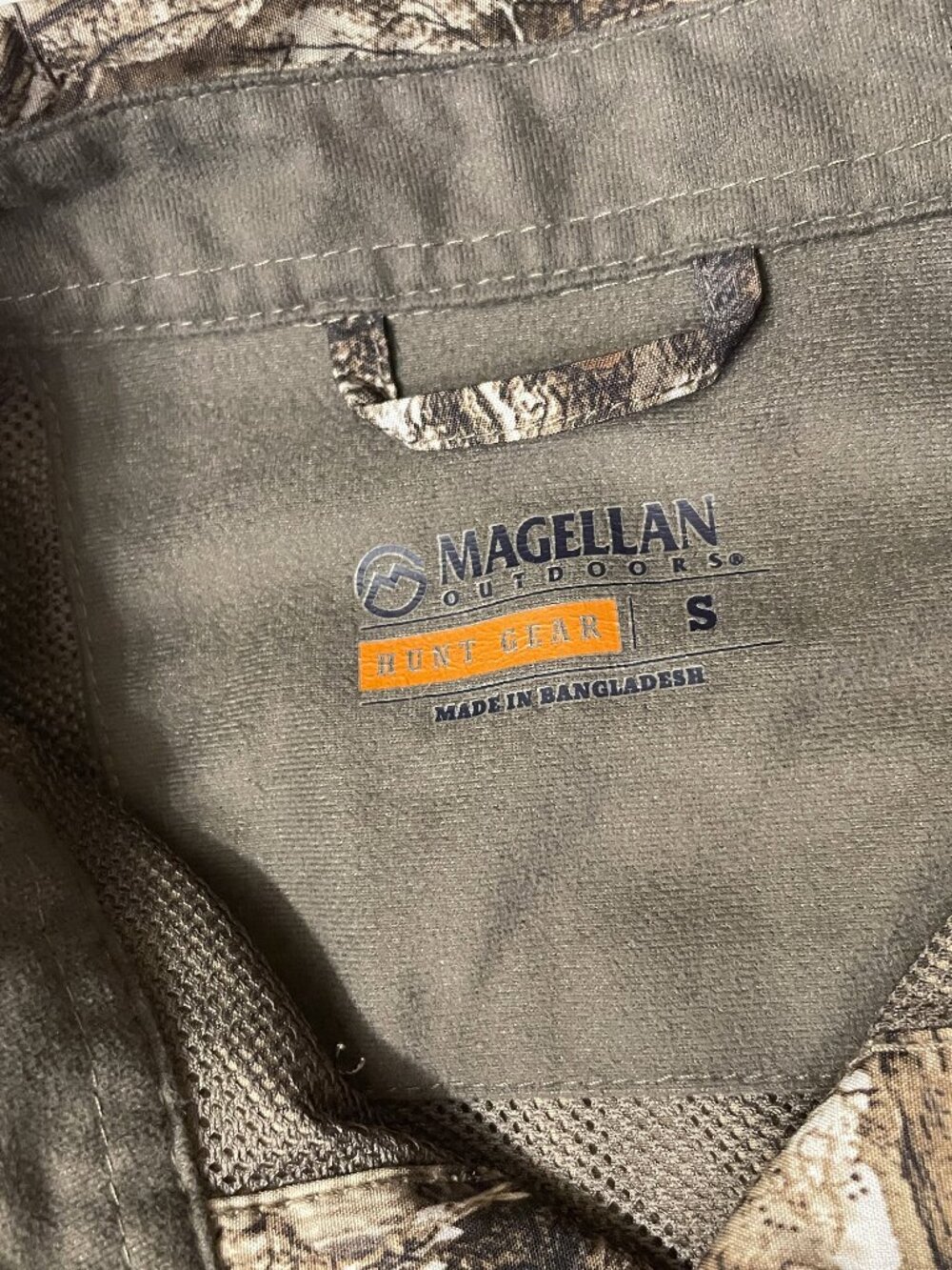 Magellan Hunt Gear Shirt Mens Small Realtree Camo Long Sleeve Polyester Vented - Picture 2 of 14
